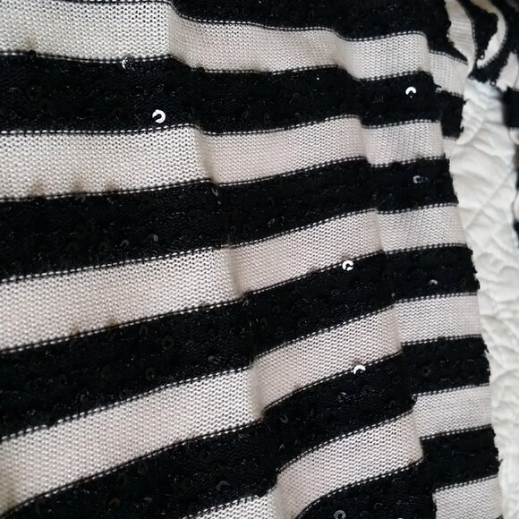 ONLY brand striped sweater Size XS-NWOT - Picture 8 of 10